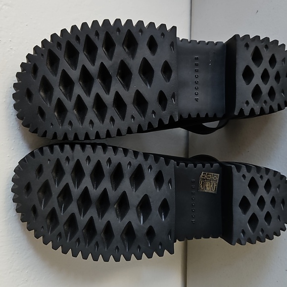 4CCCCEES Pilo Juno - Nwot - Picture 6 of 8